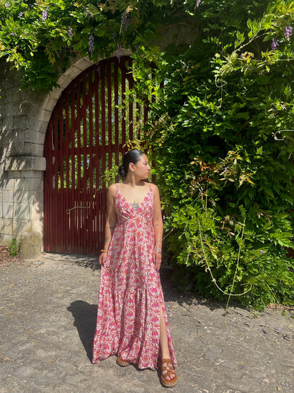 Robe longue fendue à motifs roses Intira