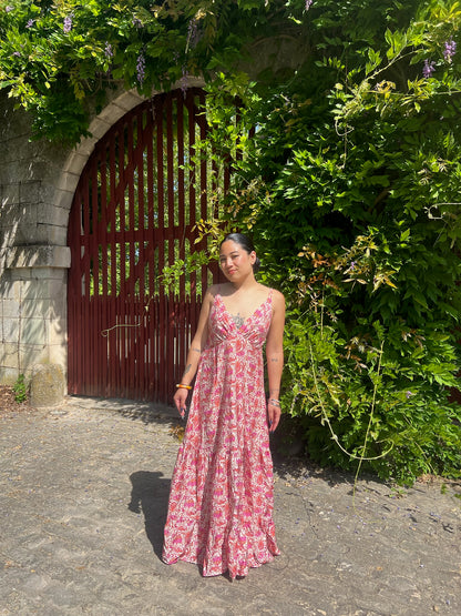 Robe longue fendue à motifs roses Intira