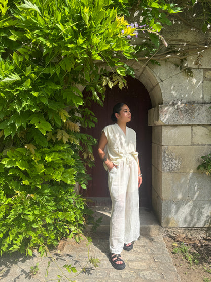 Look complet haut Samorn crème avec pantalon assorti – ensemble été – Kaprys